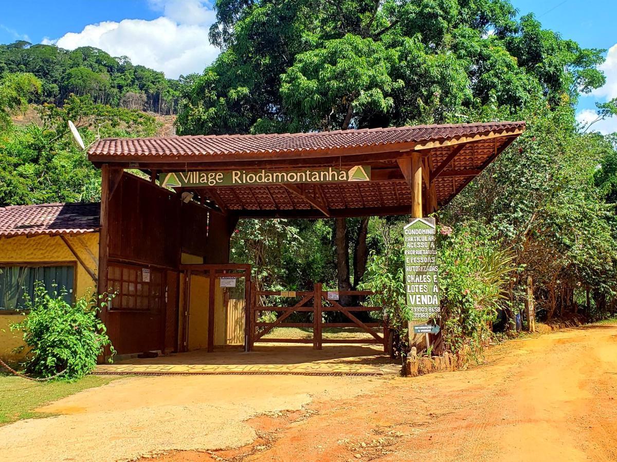 Domingos Martins A Sua Casa Nas Margens Do Rio Exterior photo